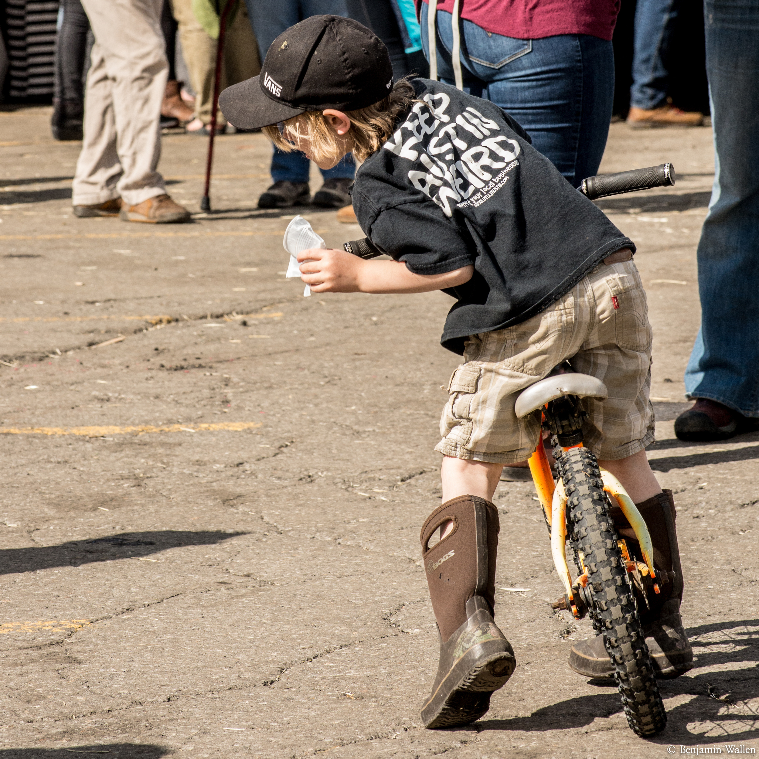 Dude rules, picking up trash. Taught well