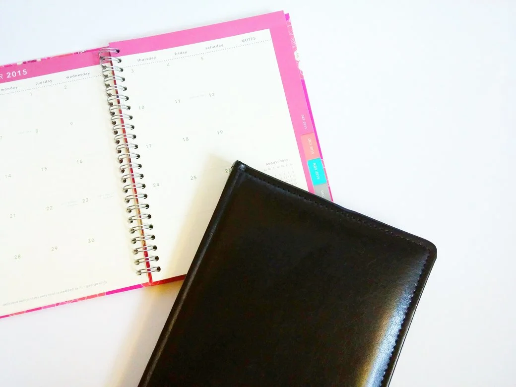 5 Tips To Help Organize Your Finances (with free checklist)
