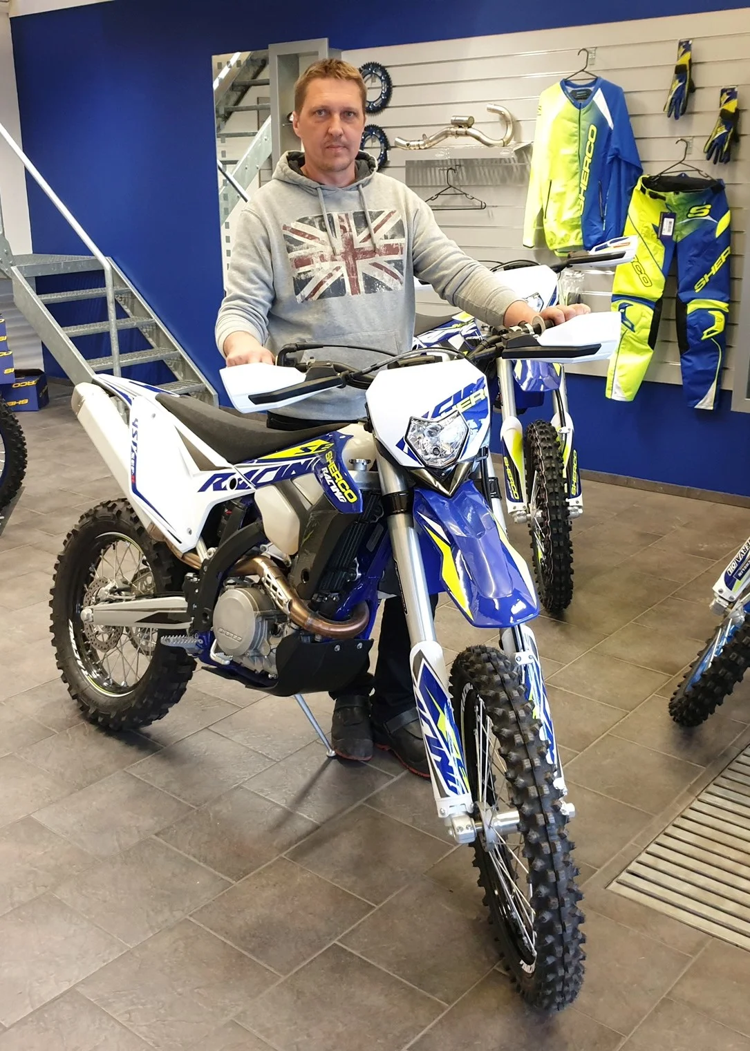 Hr. 711 Sherco (2).jpg