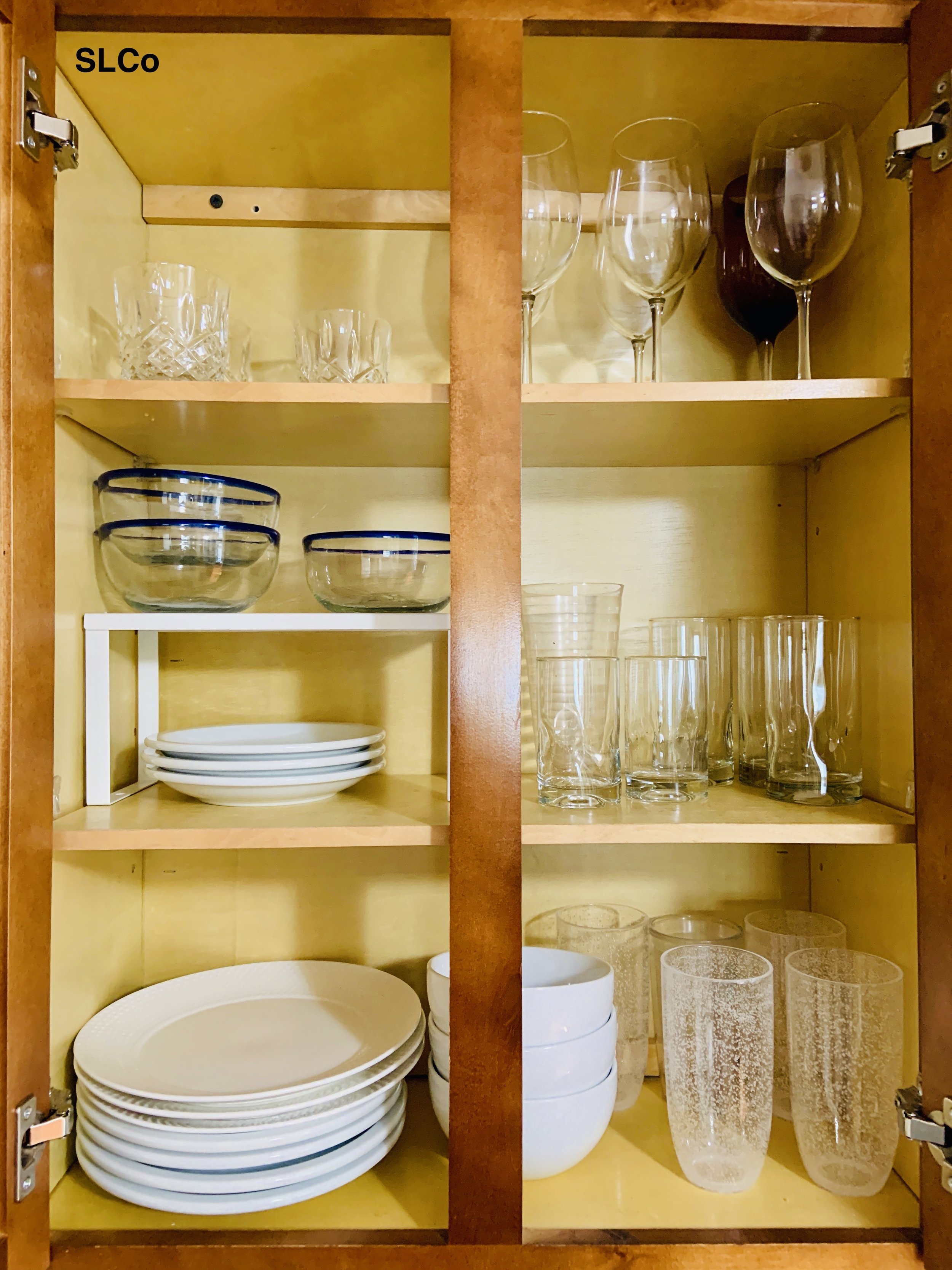 kitchen. cabinet with plates and glasses seperated