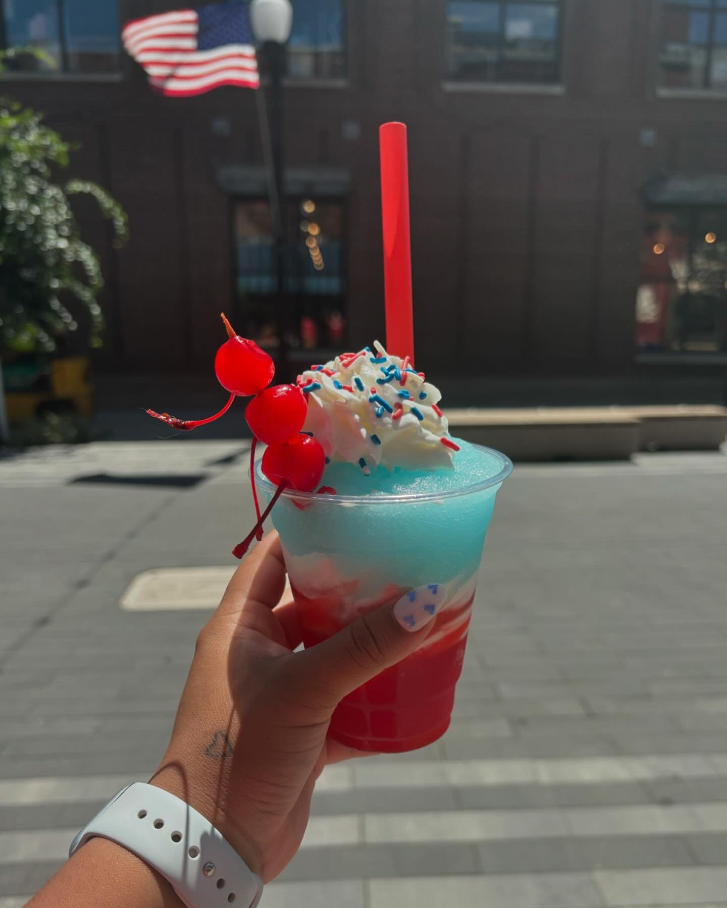 Spend today like it&rsquo;s tomorrow .. but seriously☀️ 

Happy 4th!!! Both Stores Open

#4thofjuly #maythe4thbewithyou #merica #icecream