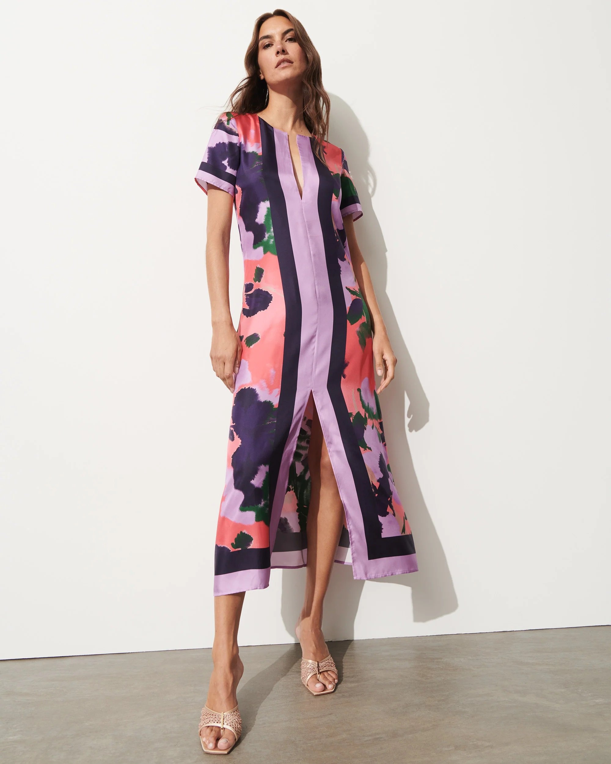 S25DR13110_BESSIEDRESS_PRESSEDPETALSUNSETCORAL_1.jpg