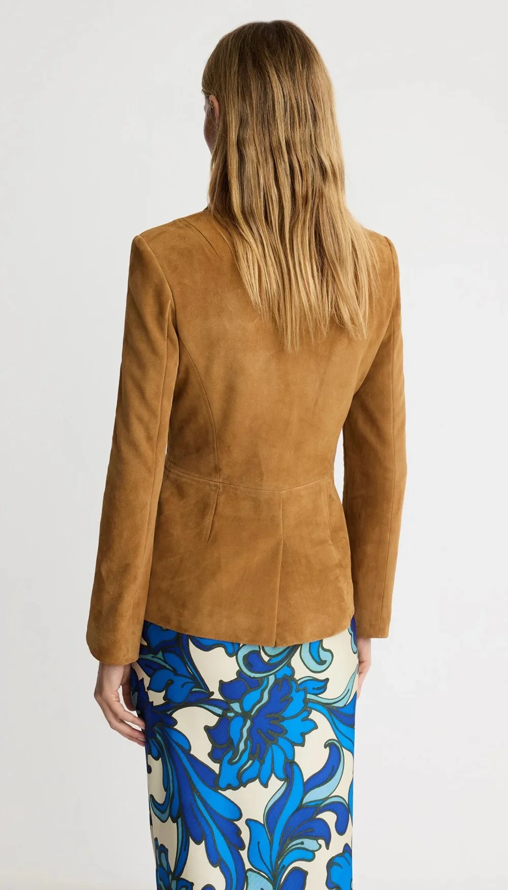 SP26008-Shrunken-Suede-Blazer-Fawn_01703_alt1.jpeg