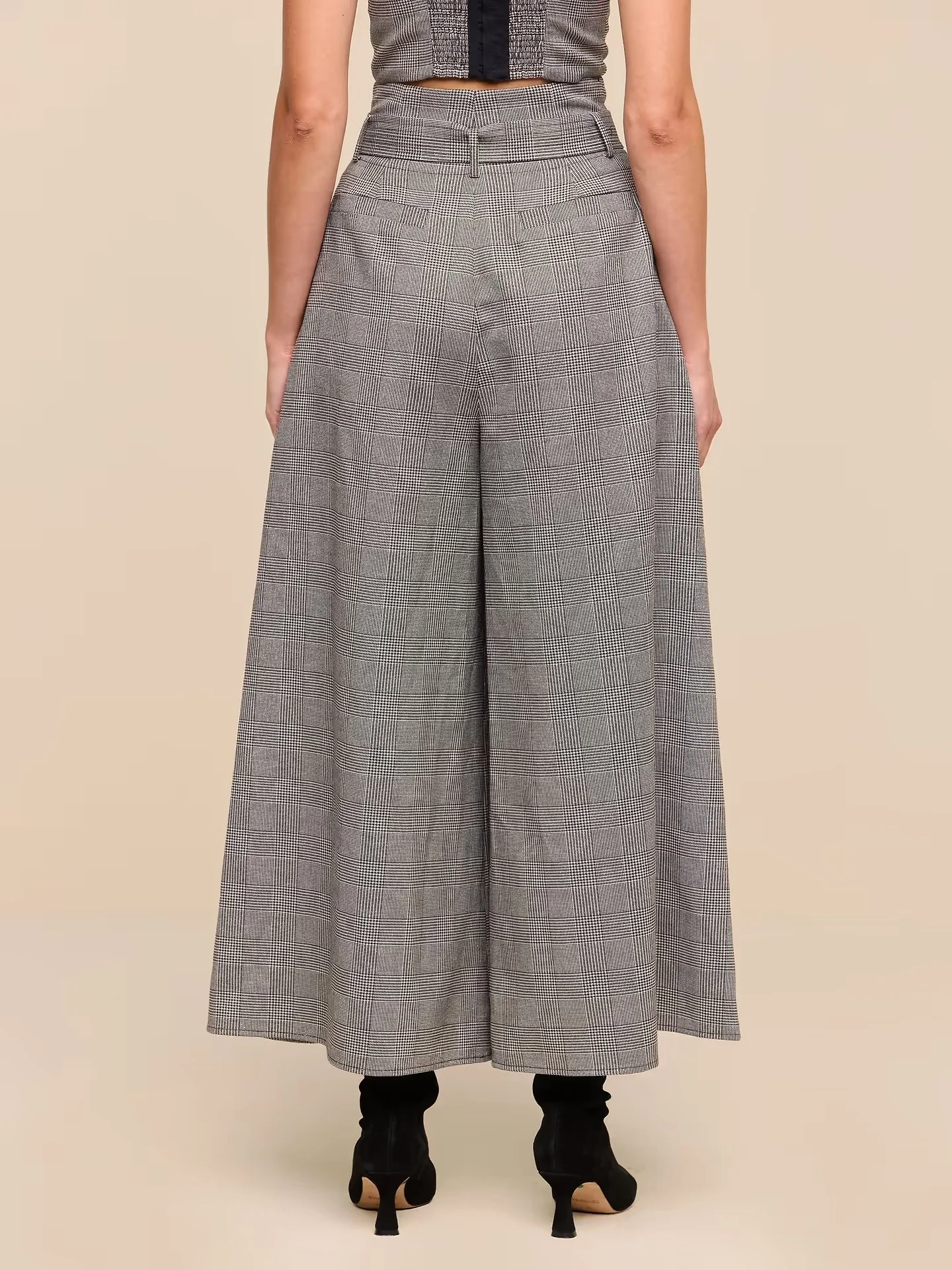 lowen pant4.jpeg