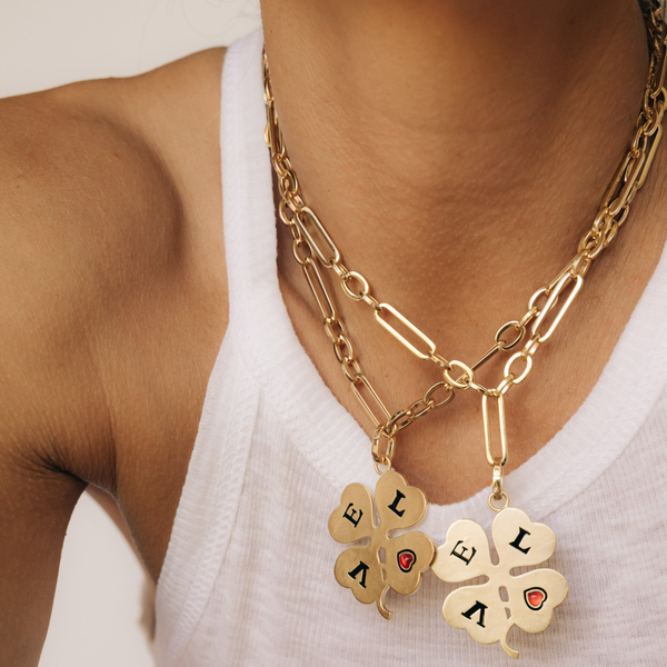 lucky love neck1.webp