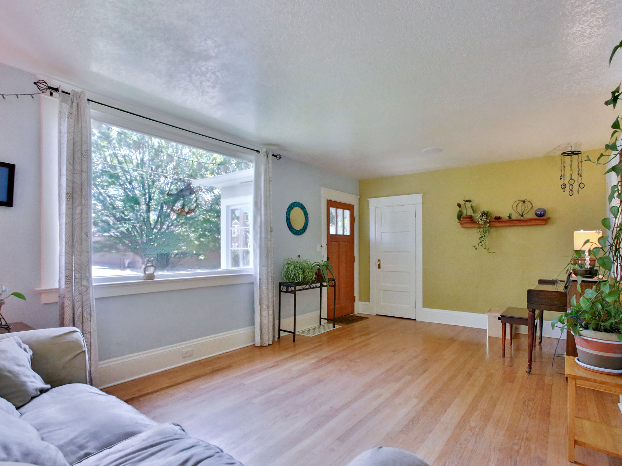 823 NE Simpson St - Portland - 08.jpg