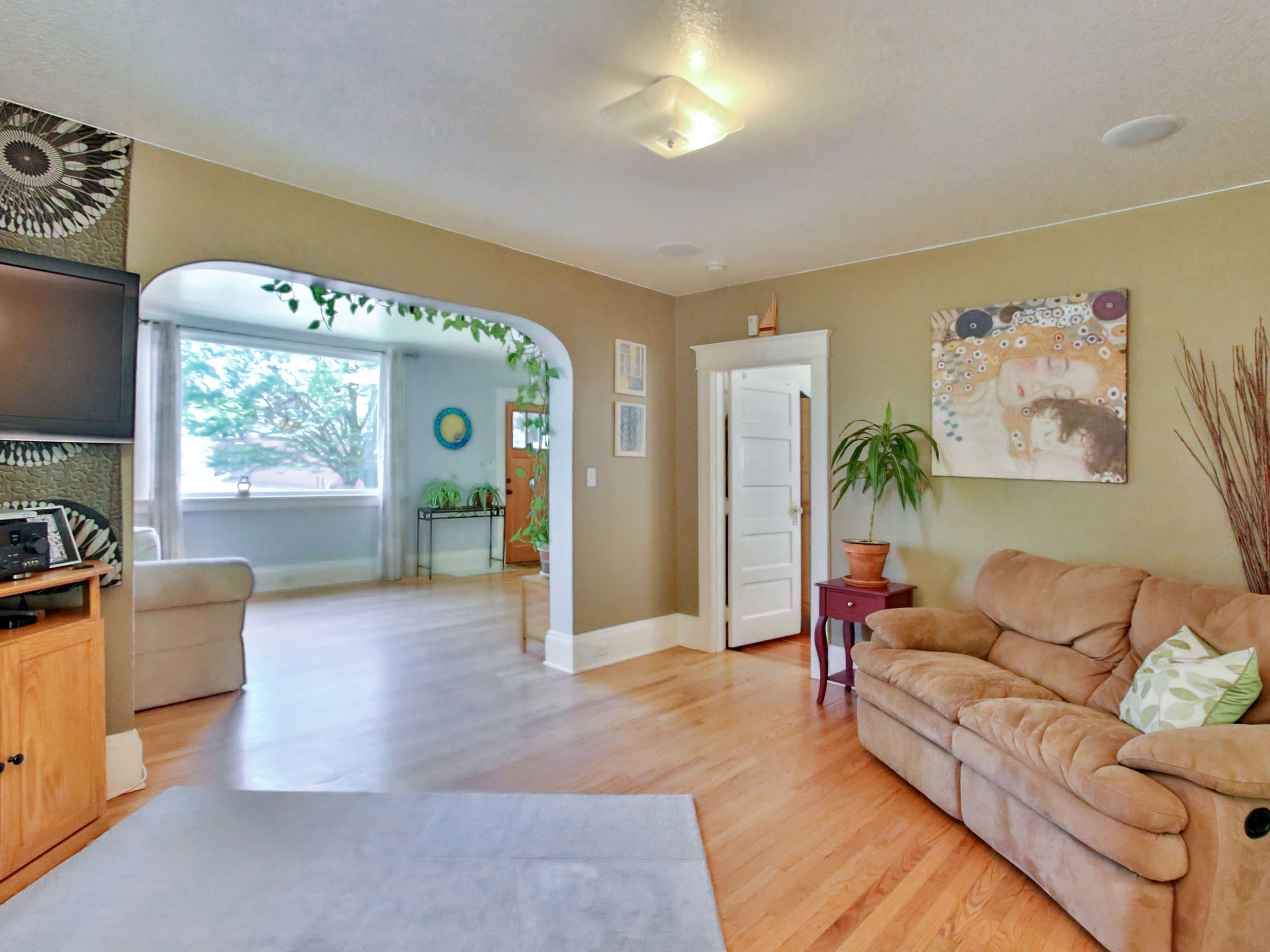 823 NE Simpson St - Portland - 12.jpg