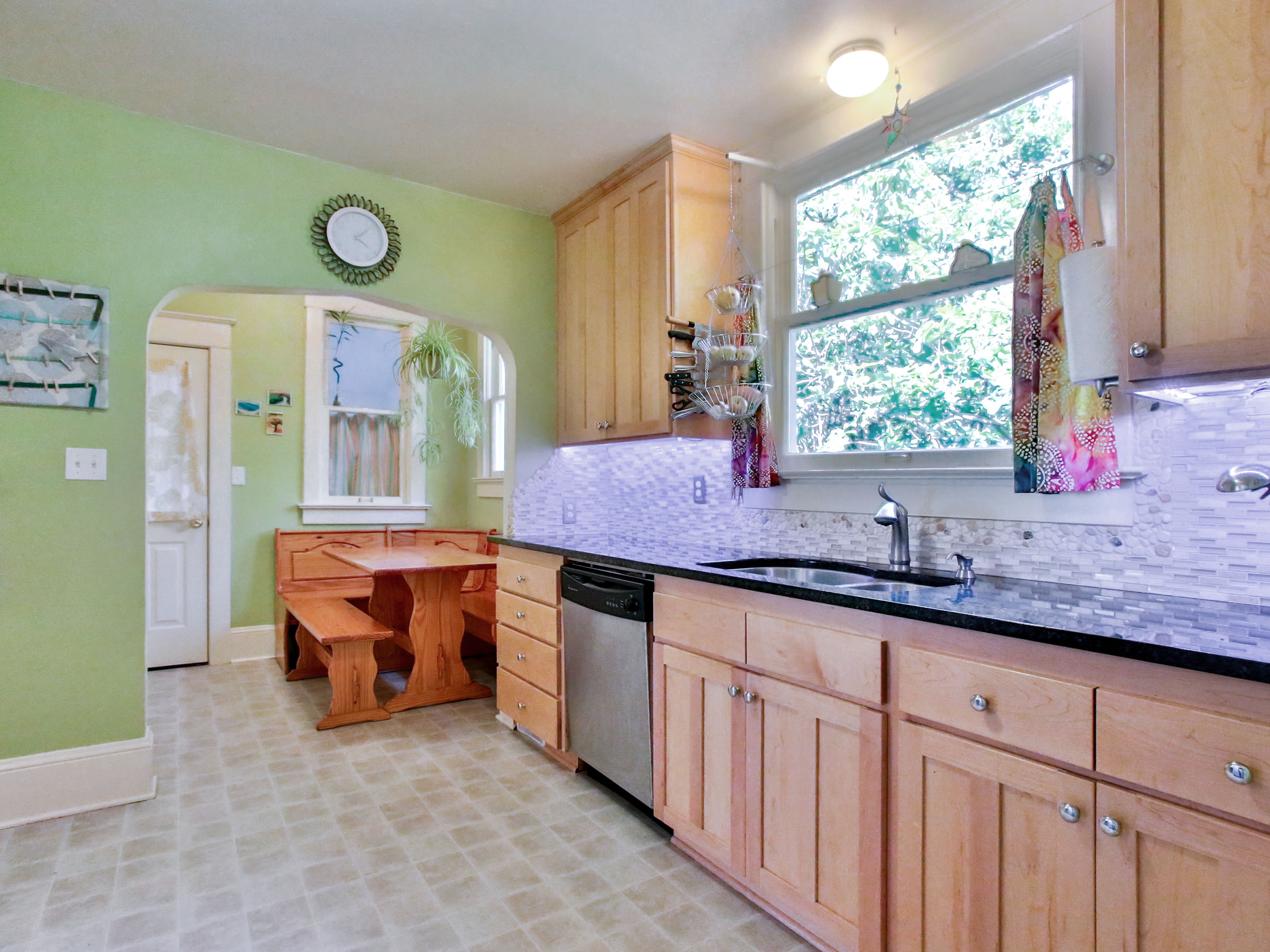 823 NE Simpson St - Portland - 15.jpg