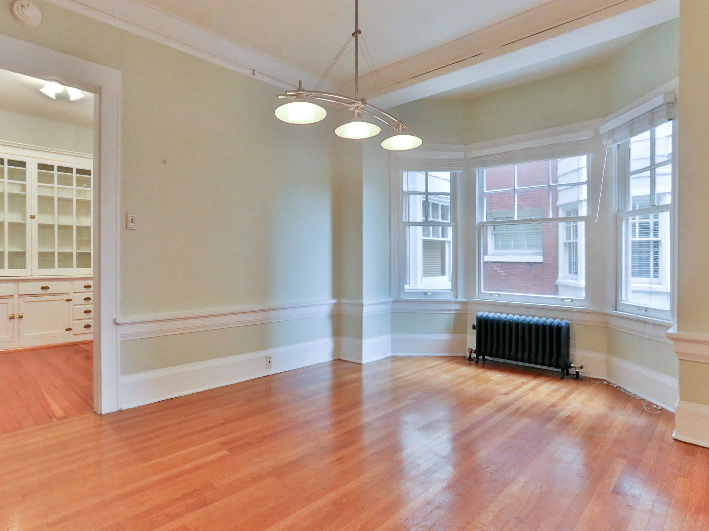 2083 NW Johnson St - Portland - 19.jpg