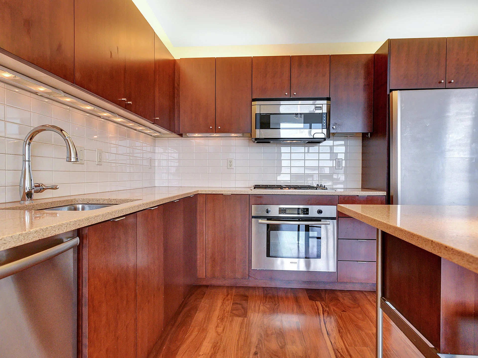 3570 SW River Parkway - Portland- 18.jpg
