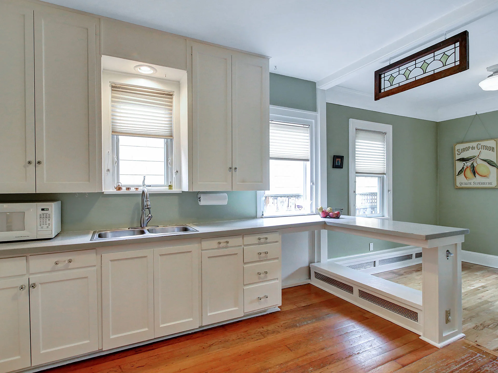 3437 SE Washington St - Portland- 16.jpg