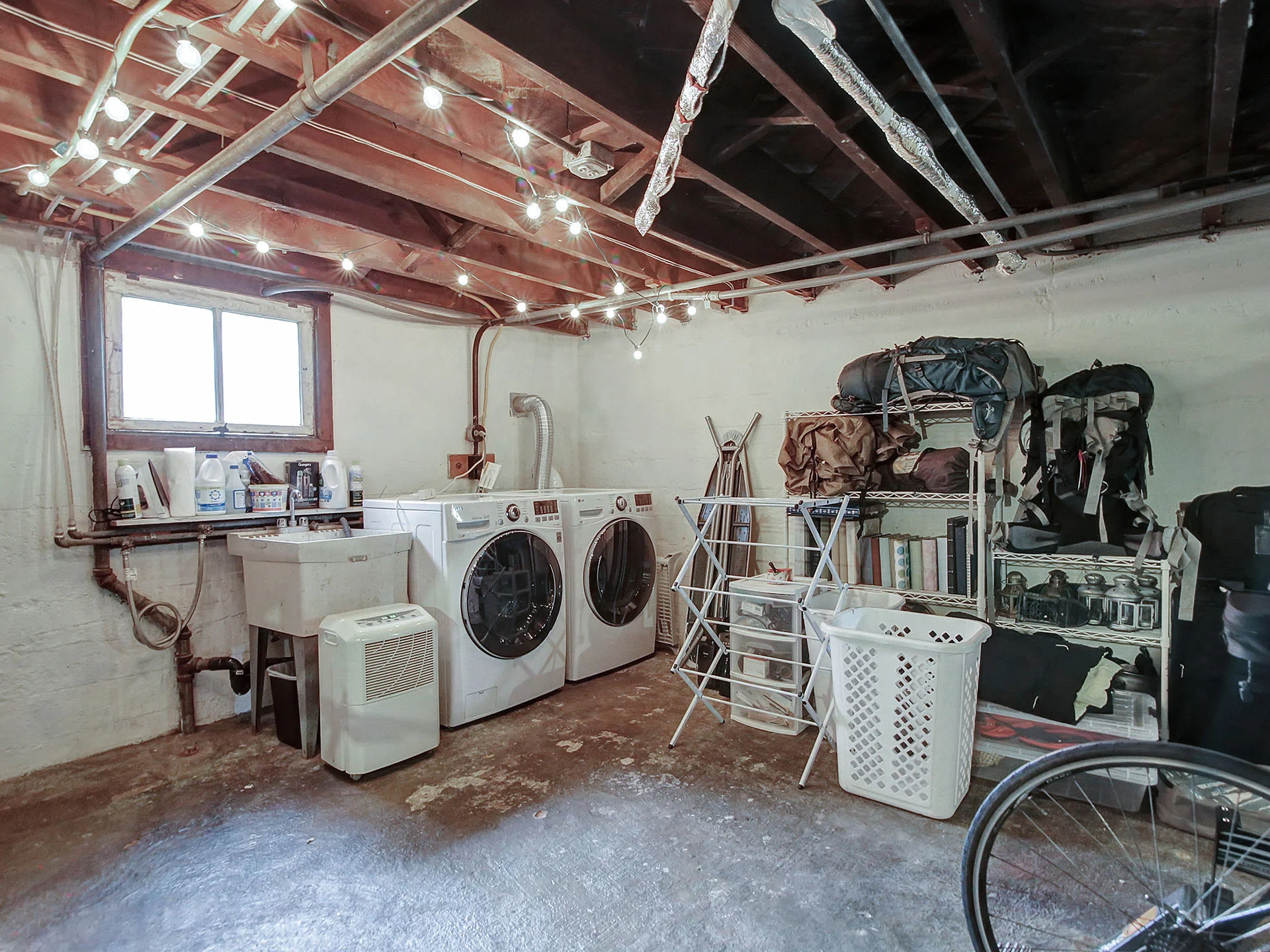 3437 SE Washington St - Portland- 31.jpg