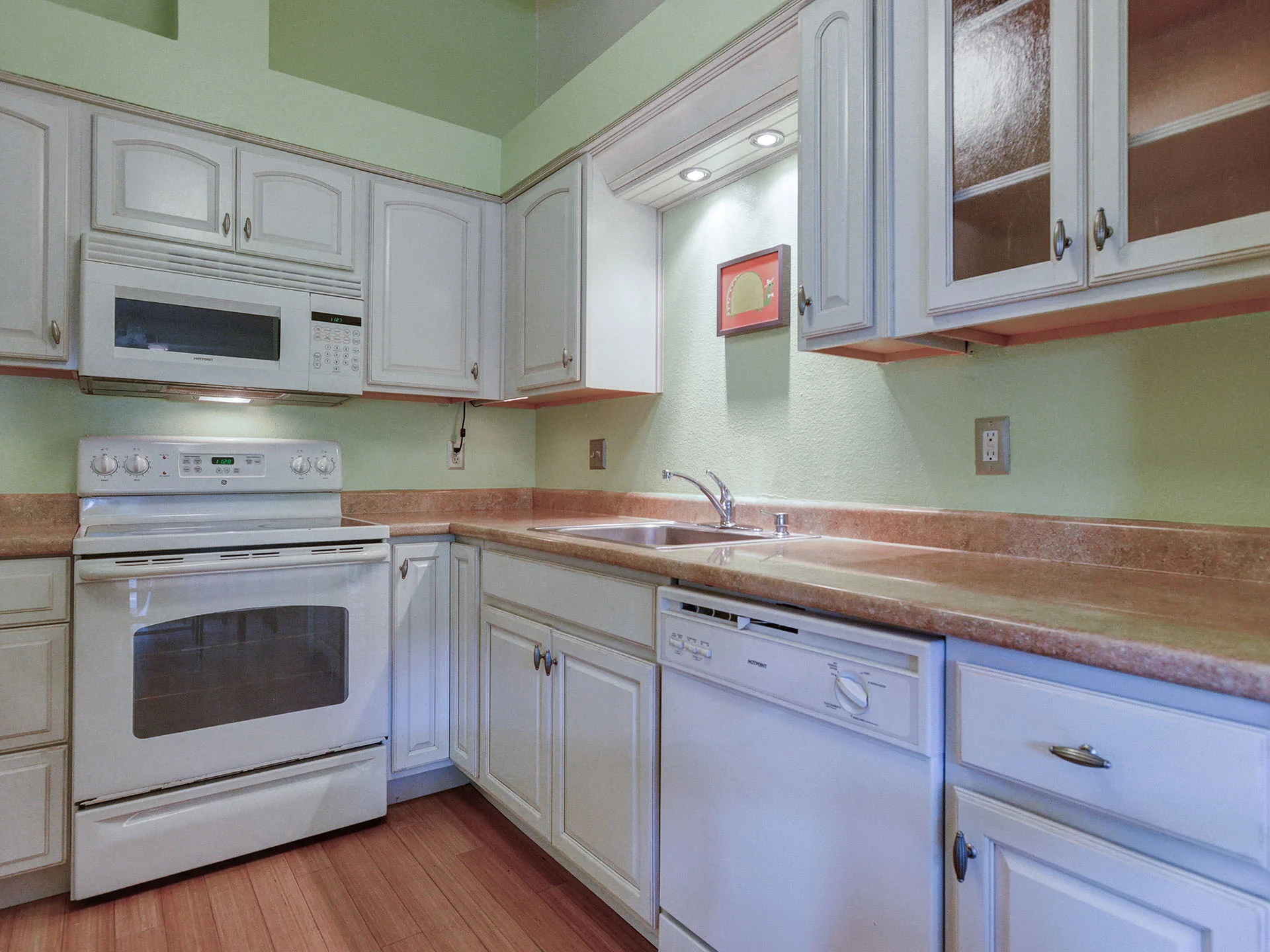 6919 NE 15th Ave - Portland- 15.jpg