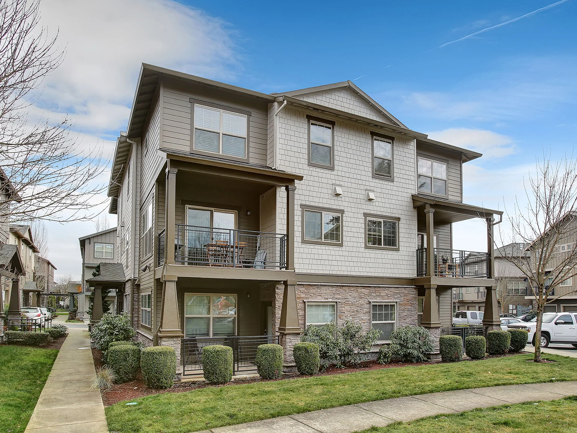 625 NE Newstead Ln - Hillsboro - 01.jpg