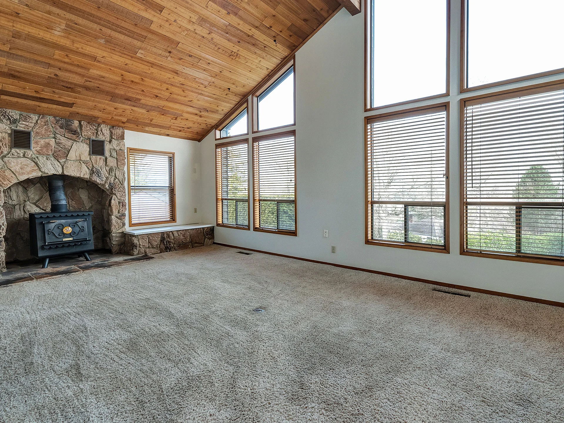 9710 SE Crystal View Dr - Portland- 16.jpg