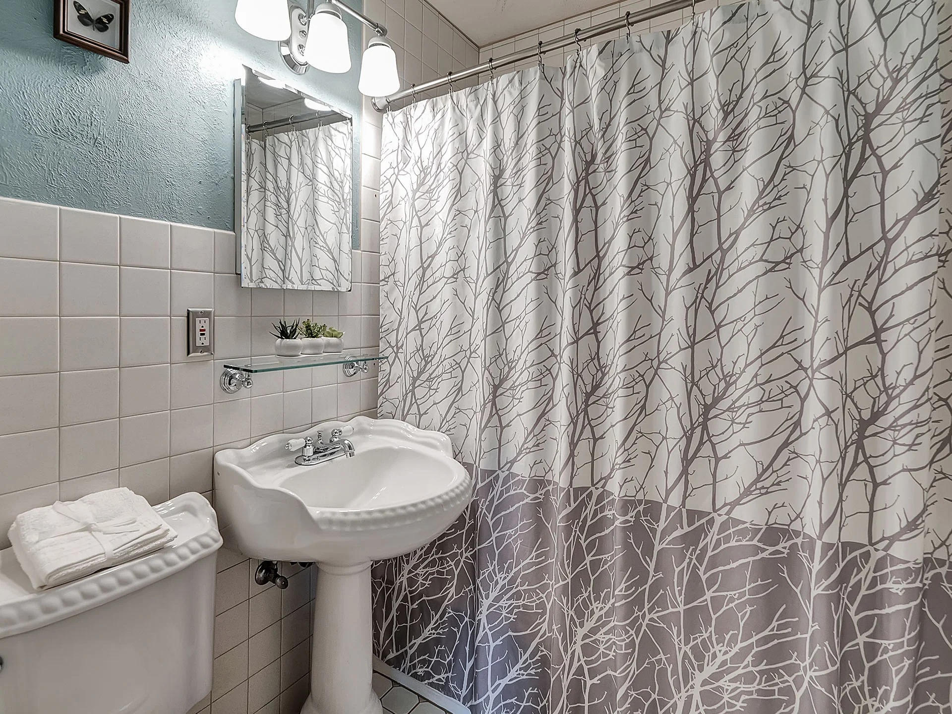 4016 SE 72nd Ave - Portland-18.jpg