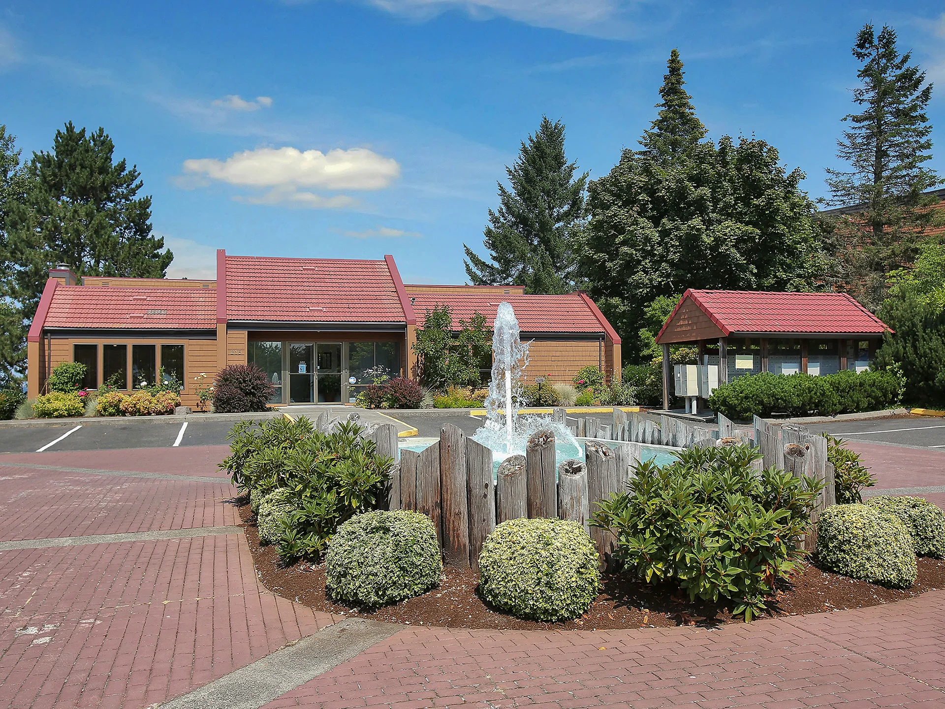 140 Oswego Smt - Lake Oswego - 32.jpg