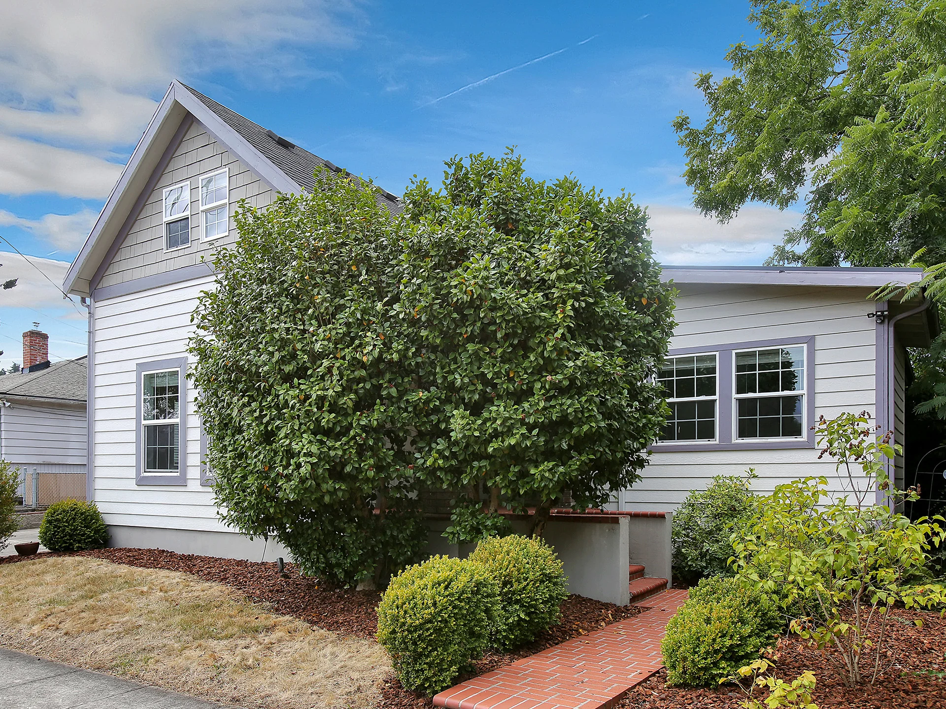 209 NE 74th Ave - Portland - 02.jpg