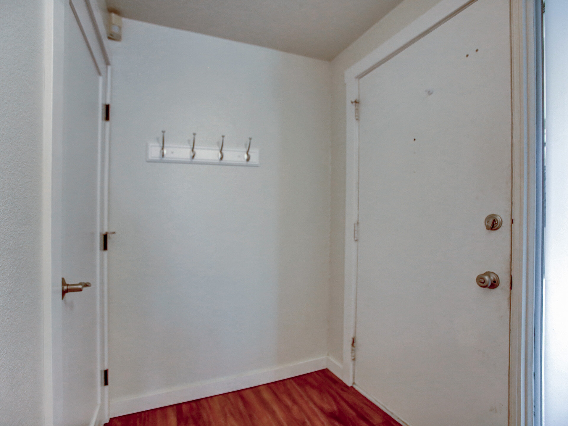 5630 S Riverside Ln - Unit 7 - Portland - 04.jpg