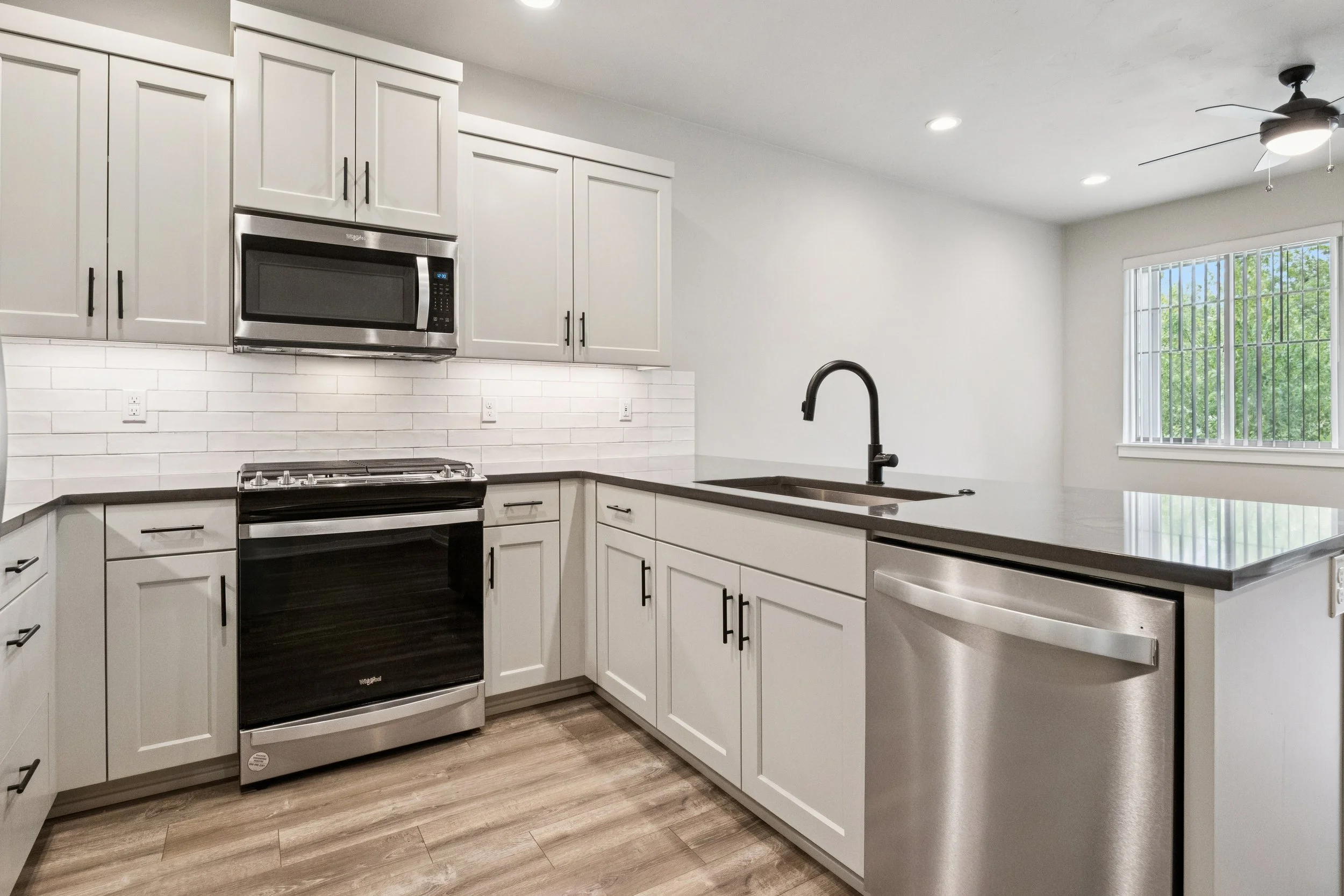 19-SE Vermont St #298, Hillsboro - 20260515 - 086.jpg