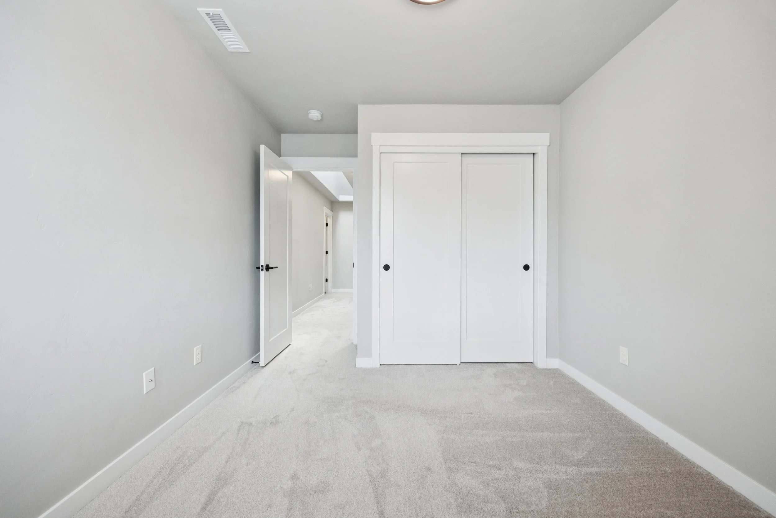 33-SE Vermont St #298, Hillsboro - 20260515 - 156.jpg