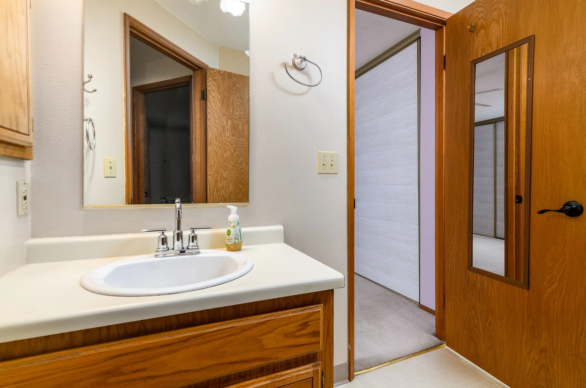 20-web-or-mls-7925 SW Fanno Creek Dr #6-20.jpg