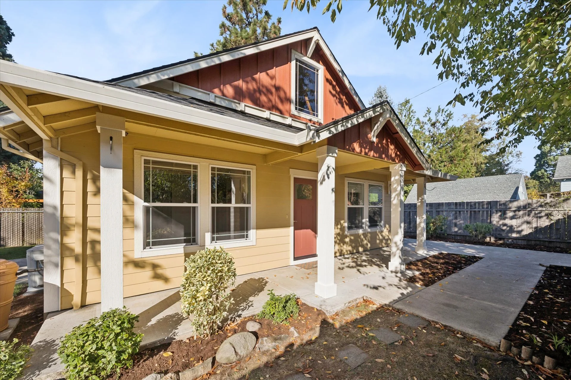 03-SE 76th Ave, Portland - 20261012 - 011.jpg