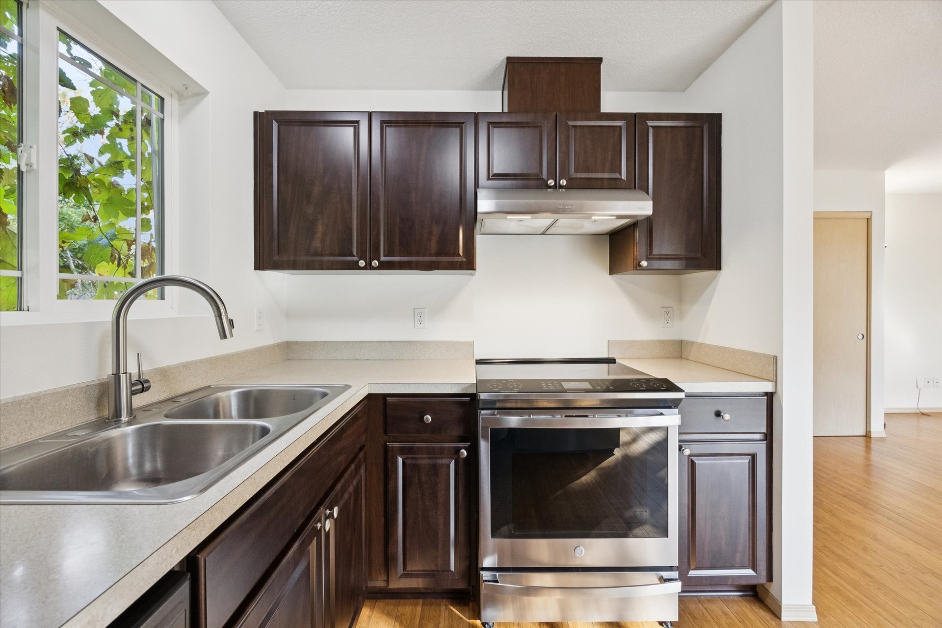 16-SE 76th Ave, Portland - 20261012 - 076.jpg