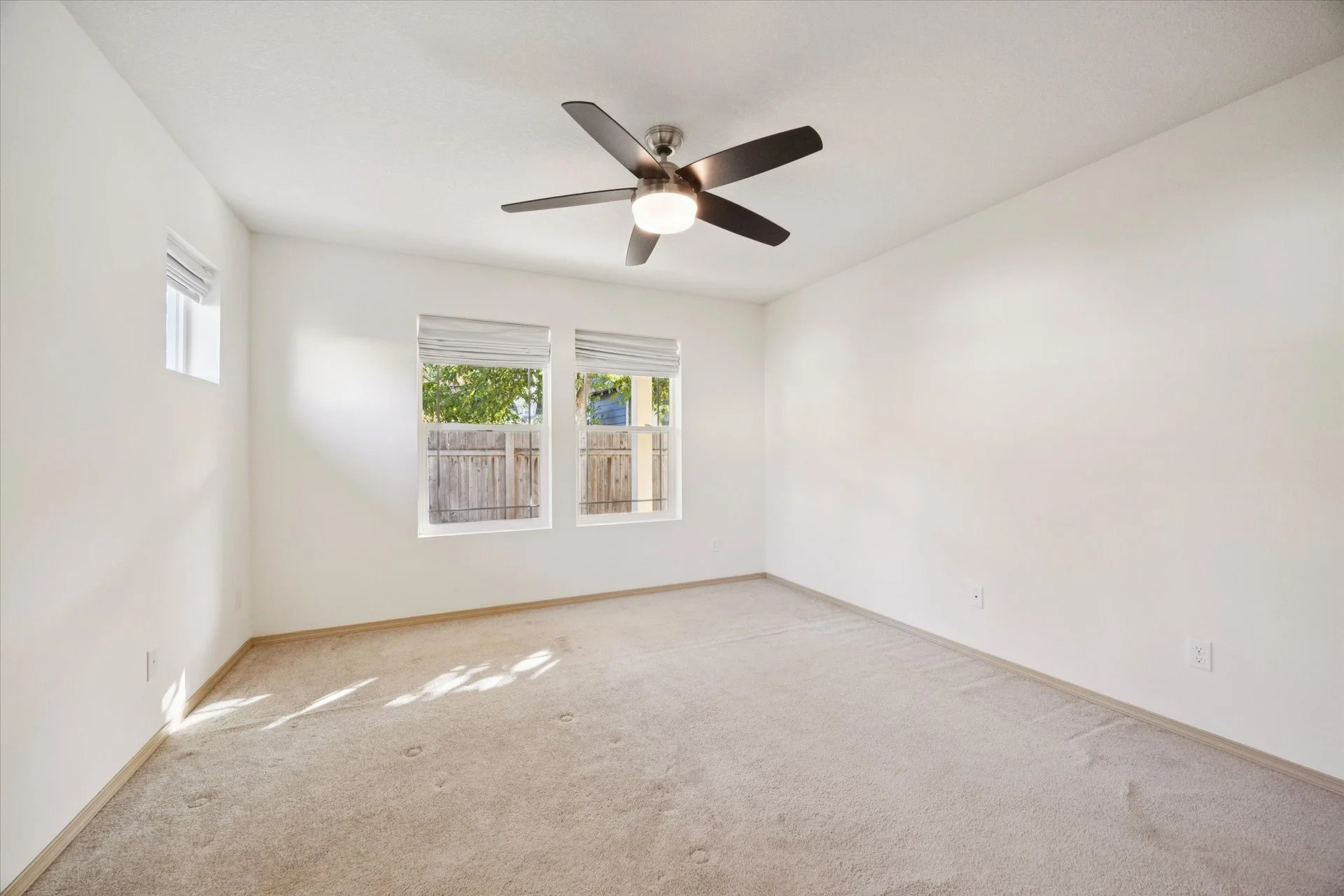 18-SE 76th Ave, Portland - 20261012 - 086.jpg