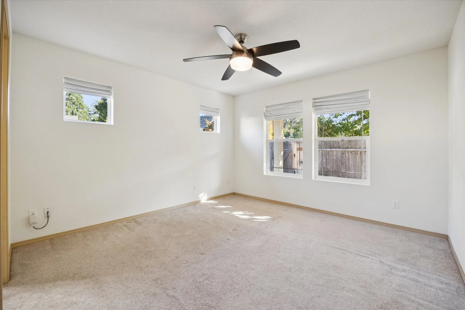 21-SE 76th Ave, Portland - 20261012 - 101.jpg