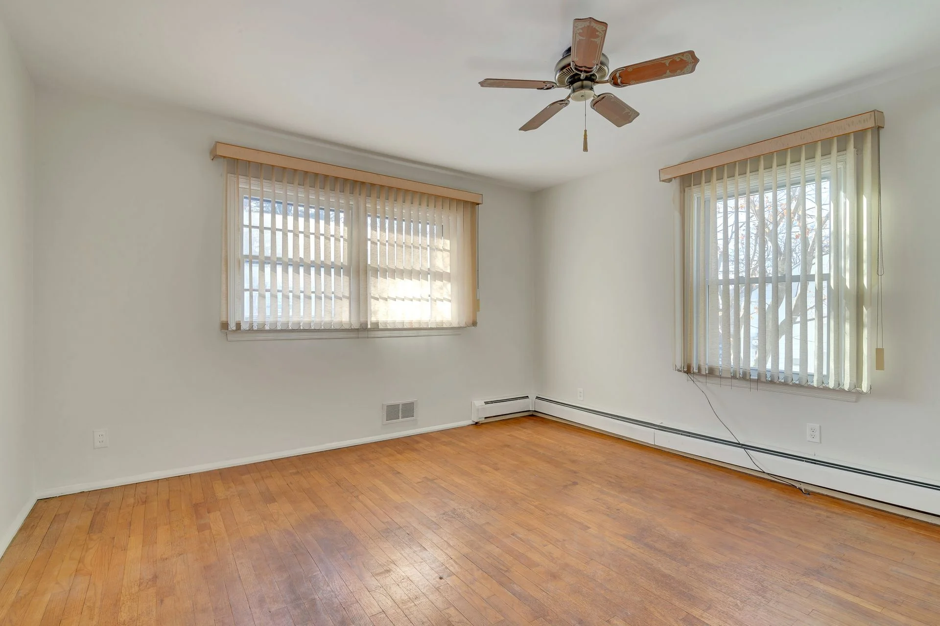 Bedroom #1