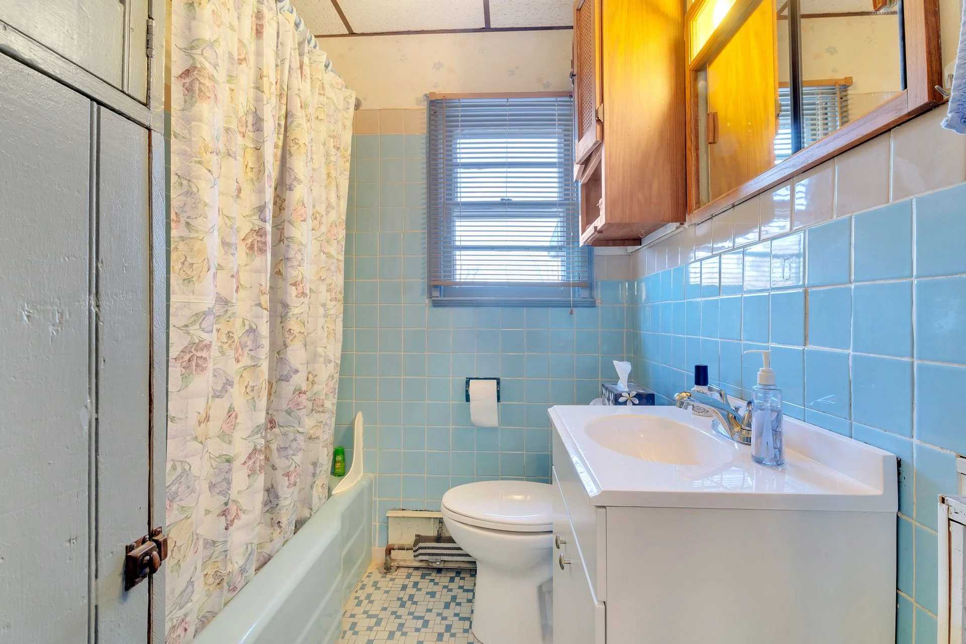 Full Bath