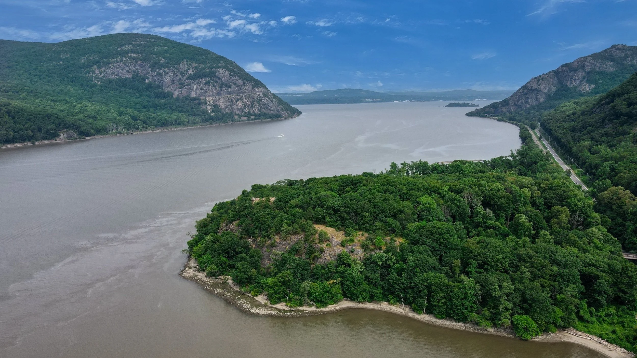 Hudson+River+Cold+Spring.jpg