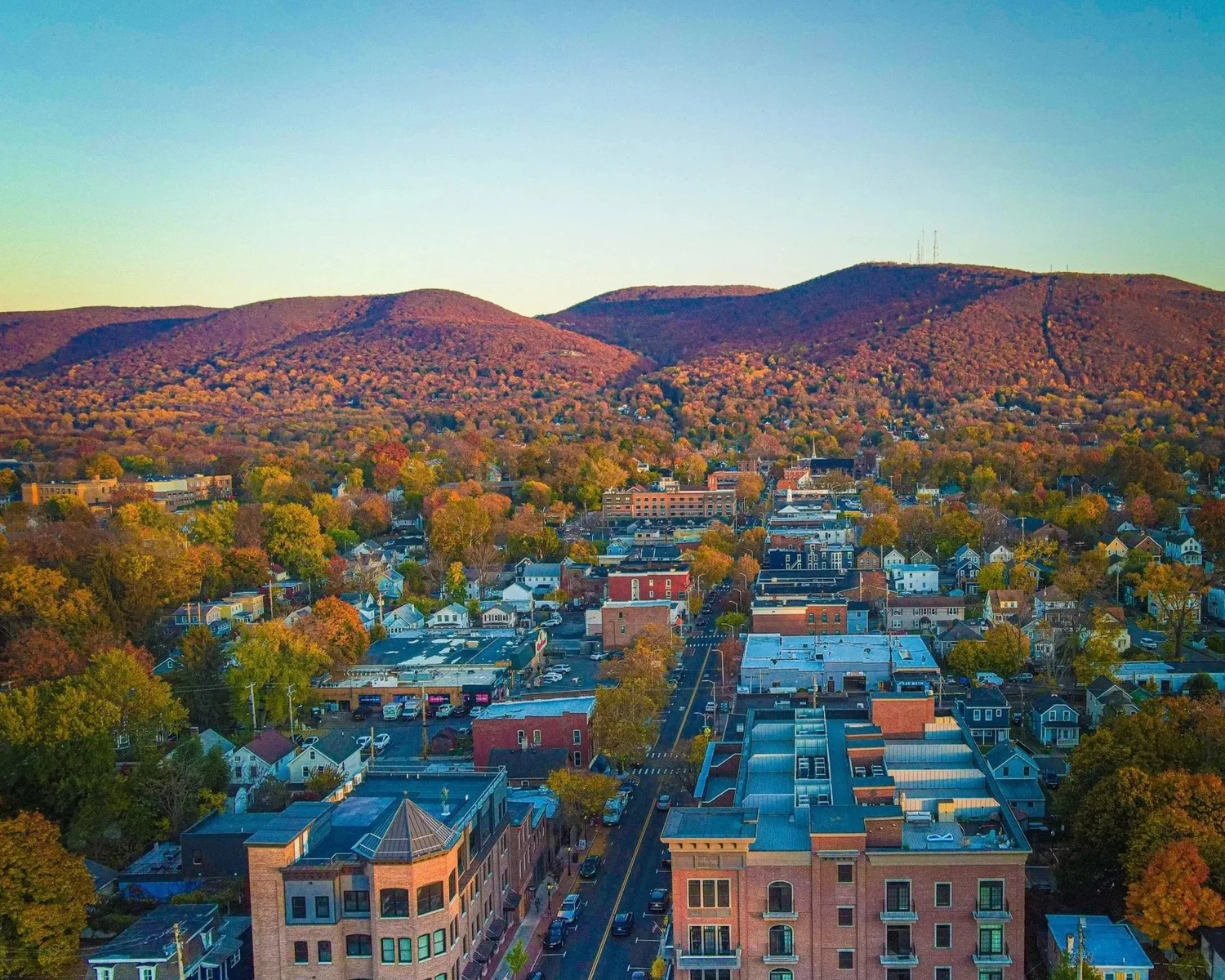 The Hudson Valley in autumn