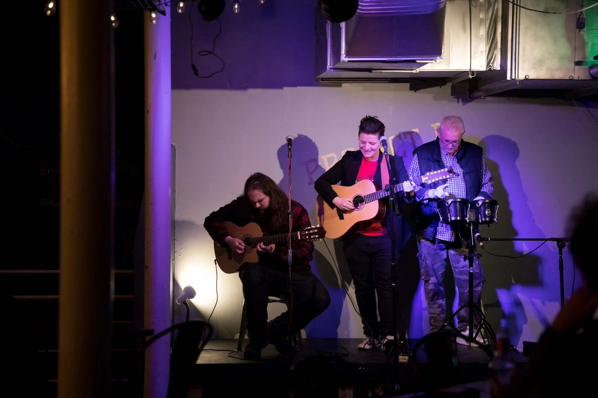 London Open Mic Night Chloe Ray Long Island Photographer-7.jpg