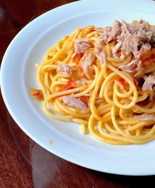 Spaghetti with Tuna - Spaghetti al Tonno