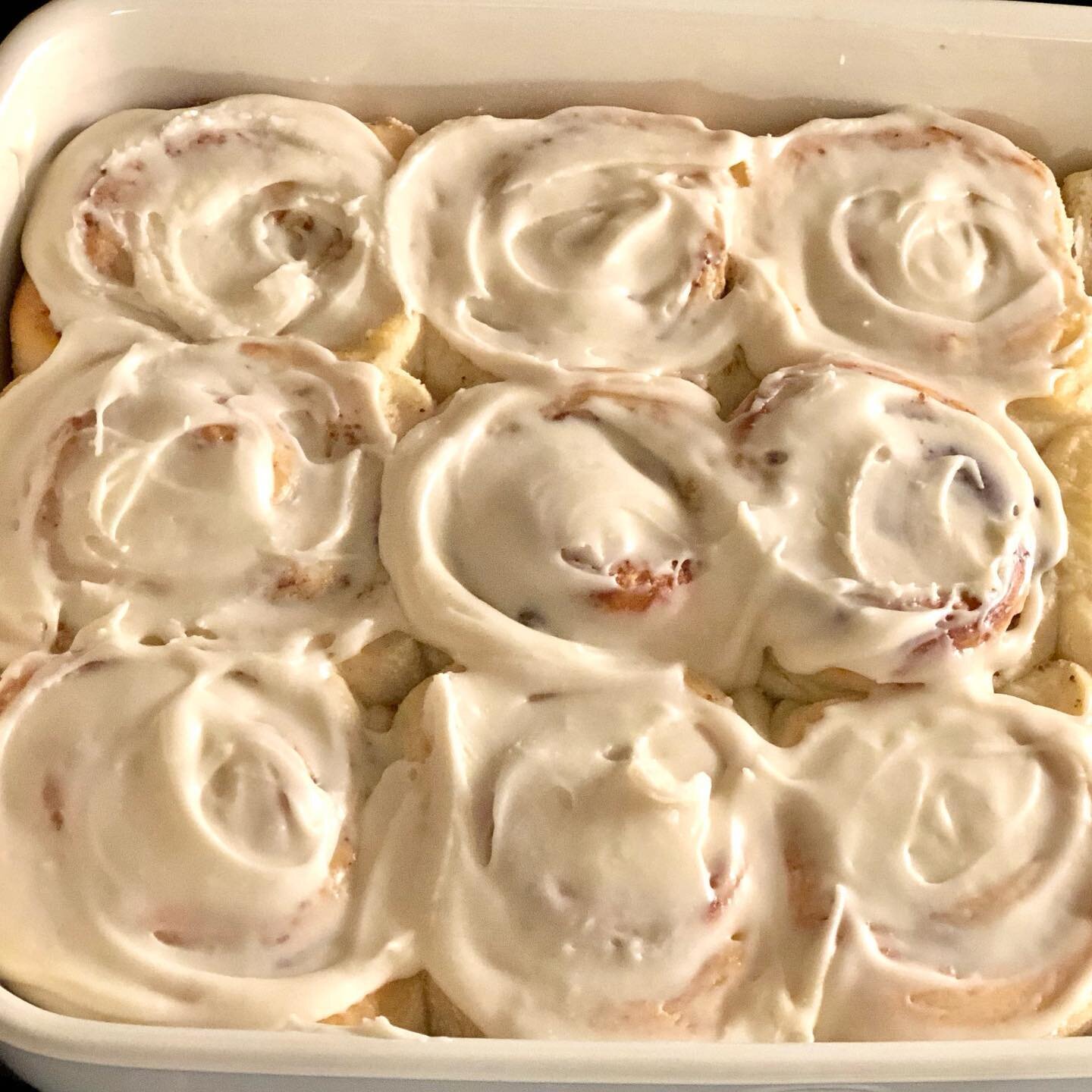 New up on #jennyblogs, my favorite cinnamon roll recipe!

Fluffy and customizable depending on your mood, plus they stay fresh for longer thanks to the tangzhong technique.

Find the recipe by clicking the link in my profile, and you can make yoursel