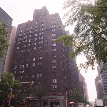 SUTTON APARTMENTS Off Sutton Place 575-Unit Apartment Buildings