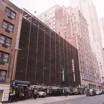 146 EAST 50th STREET 275 Car Spaces For Prudential Life