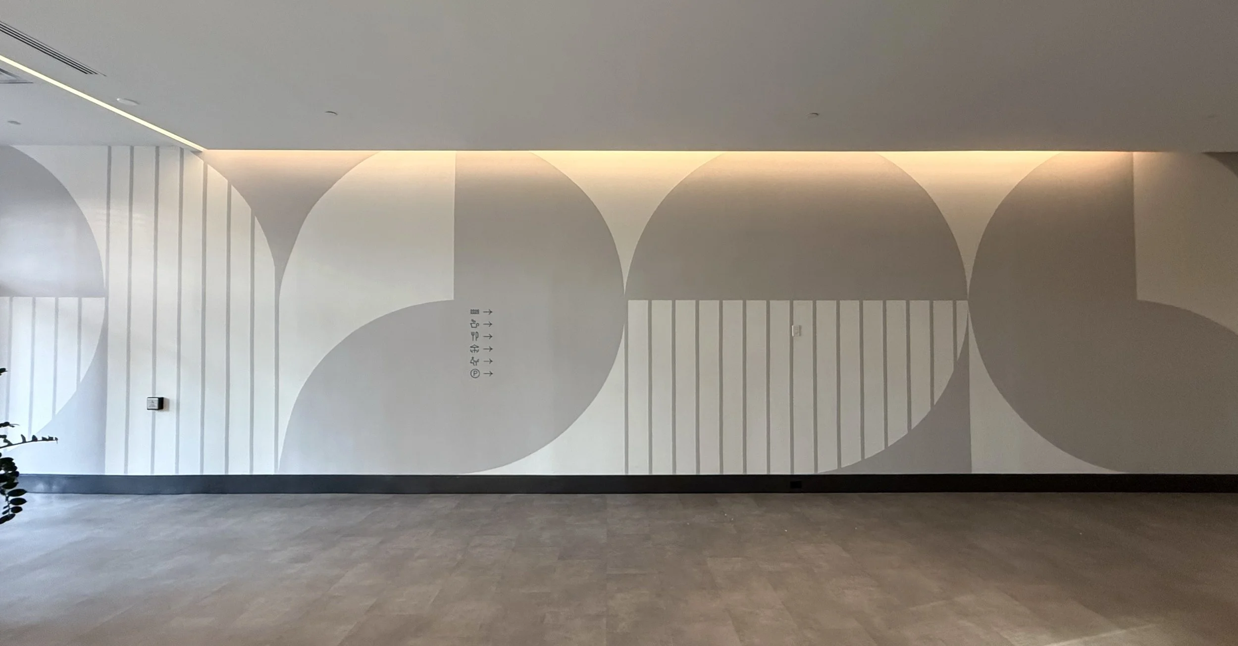 miama brickell main wall .jpg