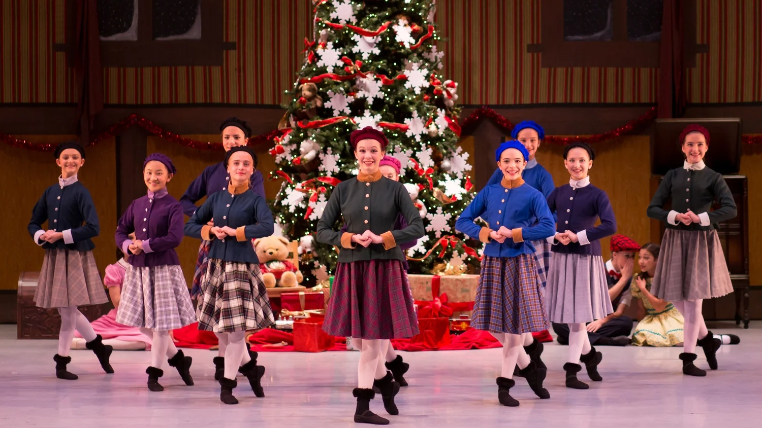 Menlowe Ballet Student Audition — Michael Lowe's <i>It's a Wonderful Nutcracker</i>