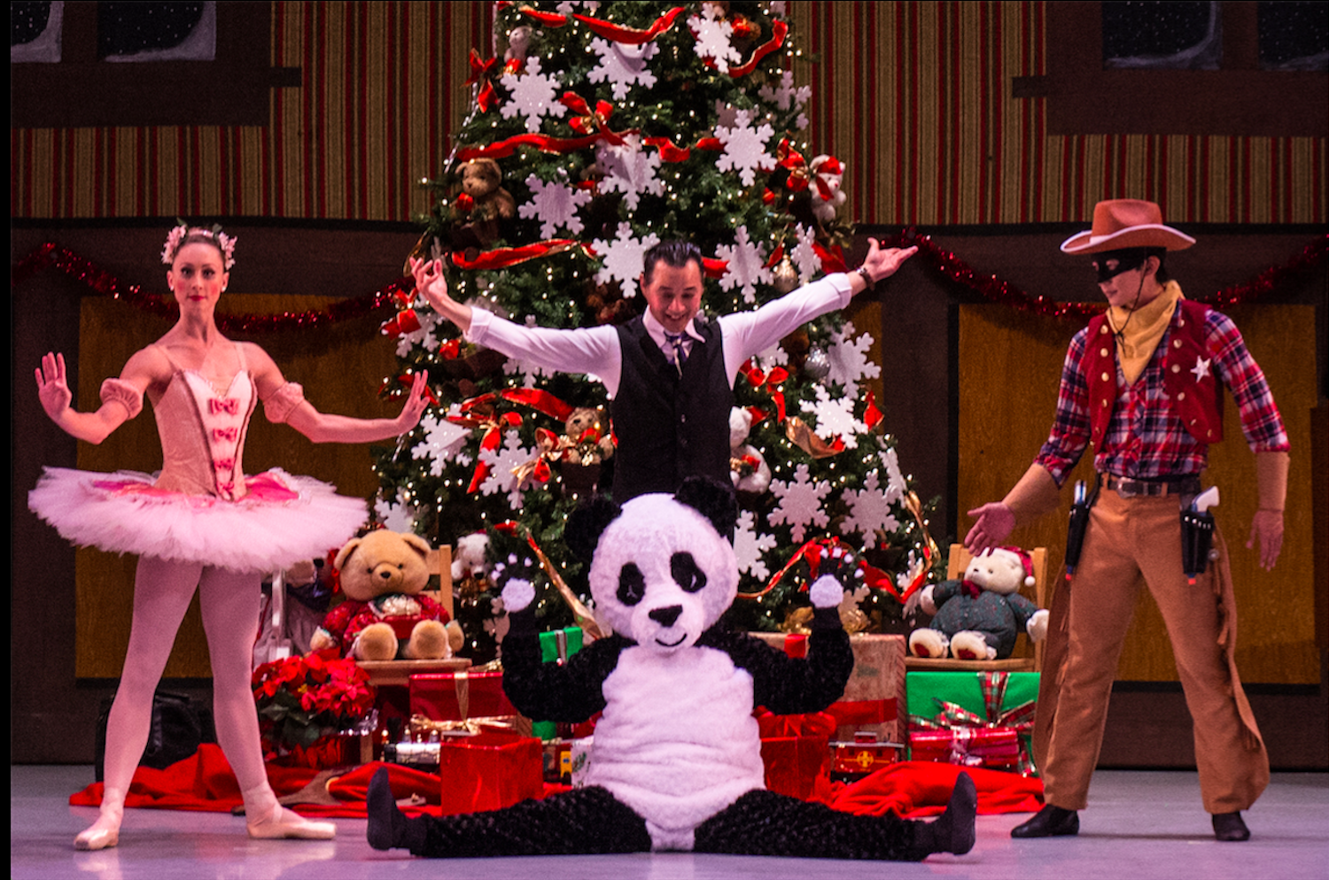 Michael Lowe's <i>It's a Wonderful Nutcracker</i> — 2015 Winter Season