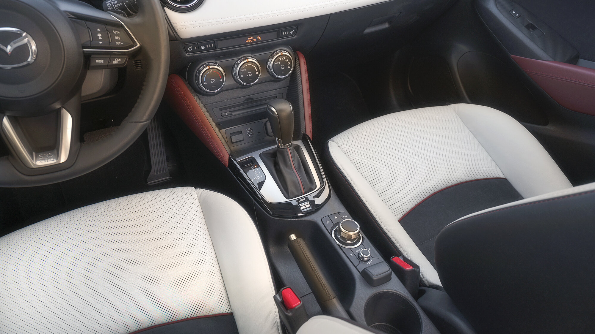  Mazda CX-3 Interior 