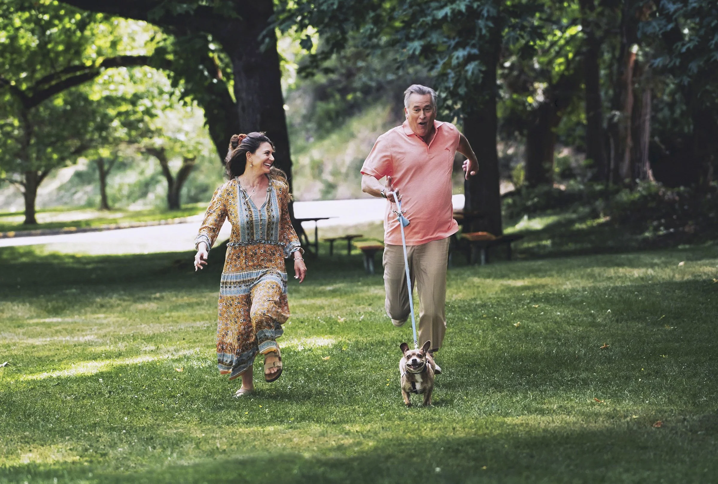 Bruce Campbell as Ernie in park with Judy and Pickles.jpg