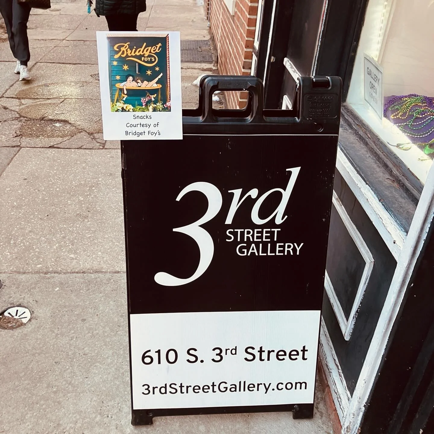 Join us tonight! Fourth Friday on South Street.