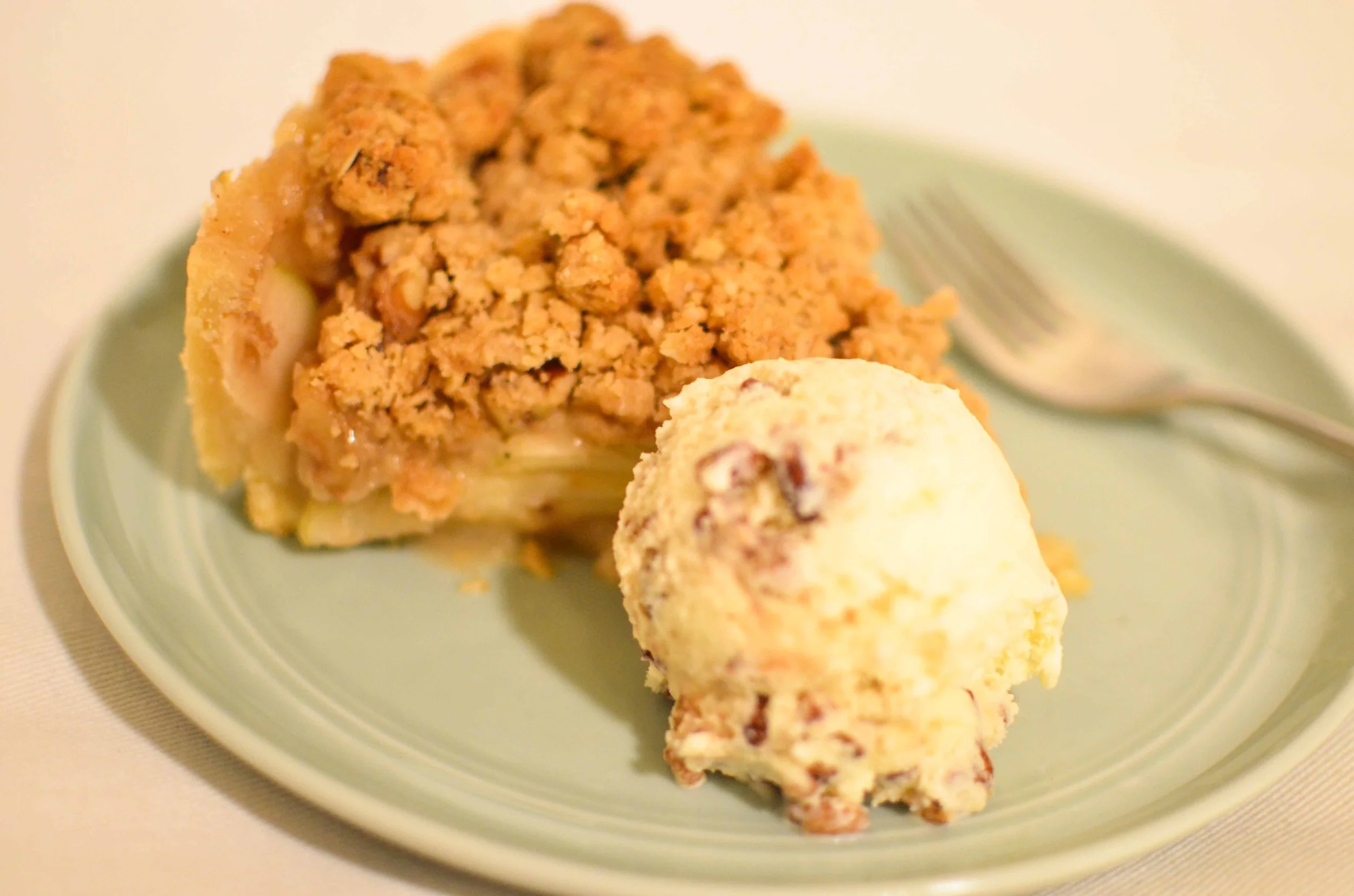 Cooktales Holiday Series: Apple Crumble Tart with Butter Brickle Ice Cream