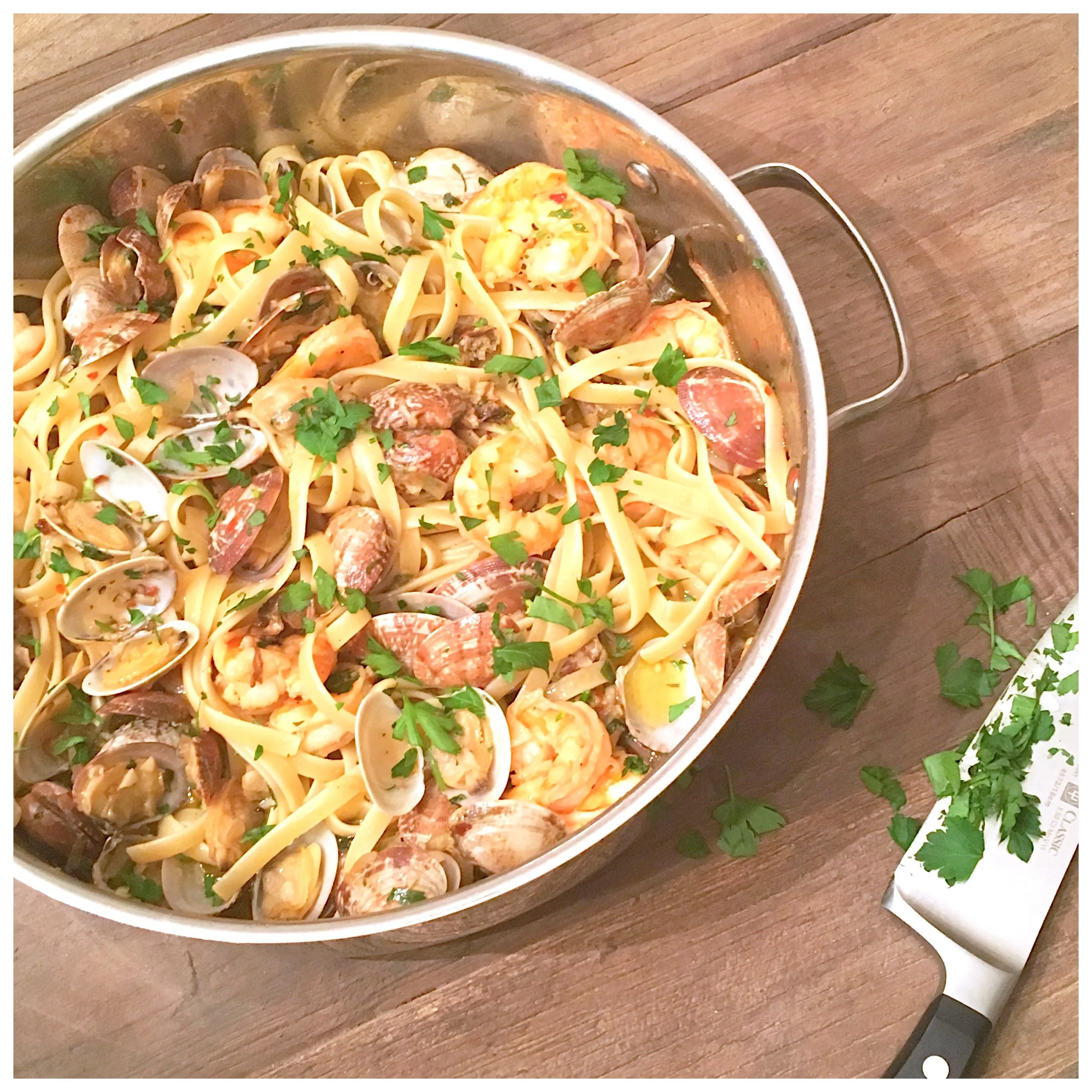 Seafood Pasta with Smoked Oysters&nbsp;