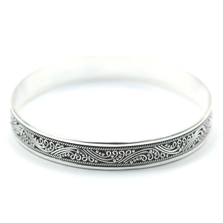 DEWI Solid Flat Heavy Bangle Bracelet