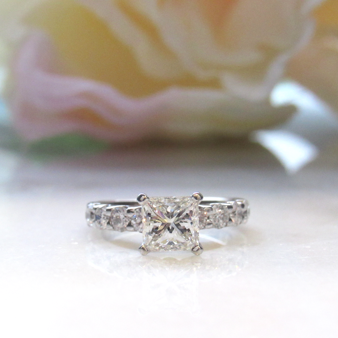 14k White Gold 1.18 ct Princess Cut Diamond Wedding Set with Diamond Accents