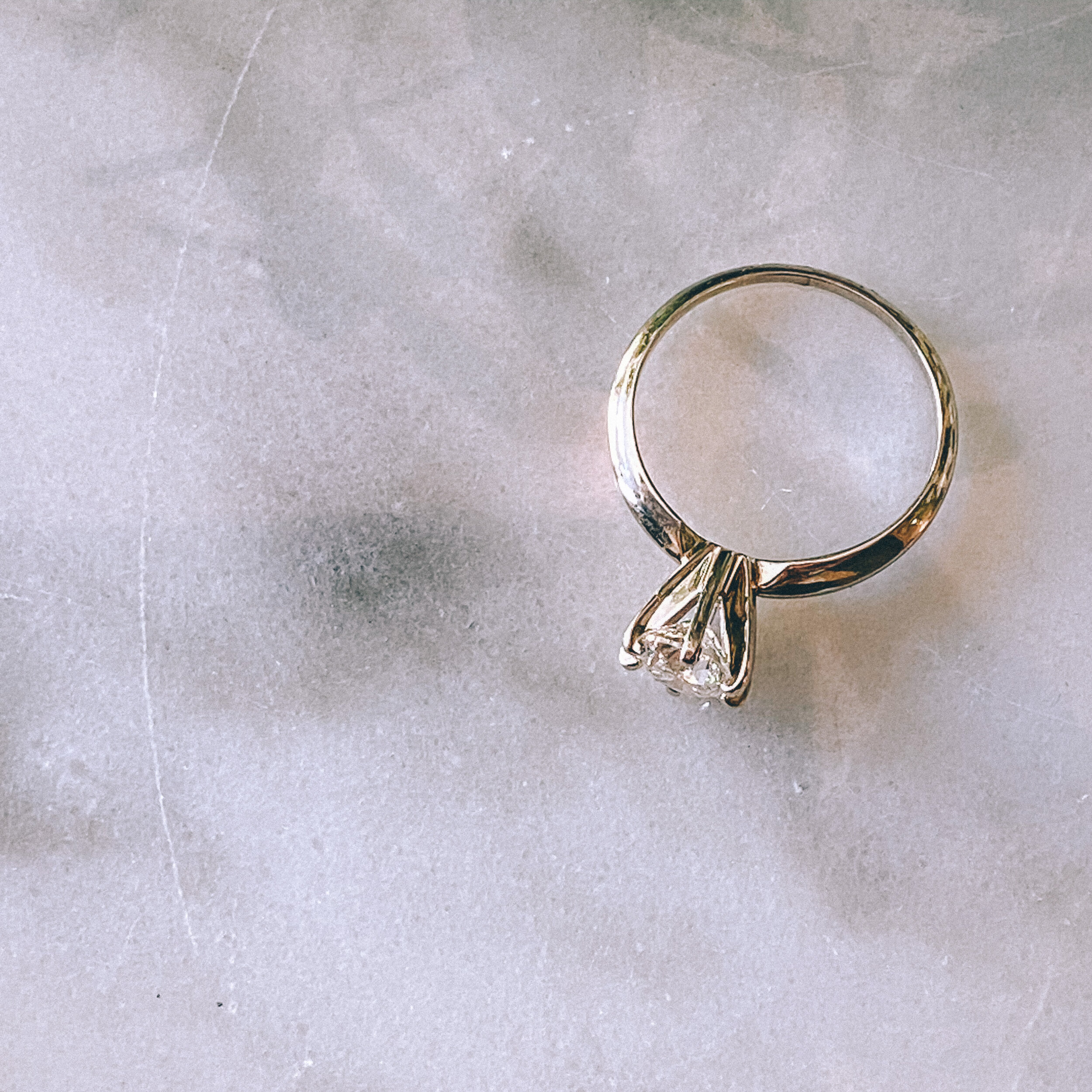 14k White Gold 0.88ct Round Diamond (I2/I) Tiffany-Styled Solitaire Engagement Ring